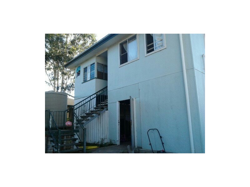 60 Gipps Street, East Nanango QLD 4615