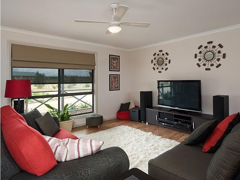 30 Lockaba Drive, Strathalbyn SA 5255
