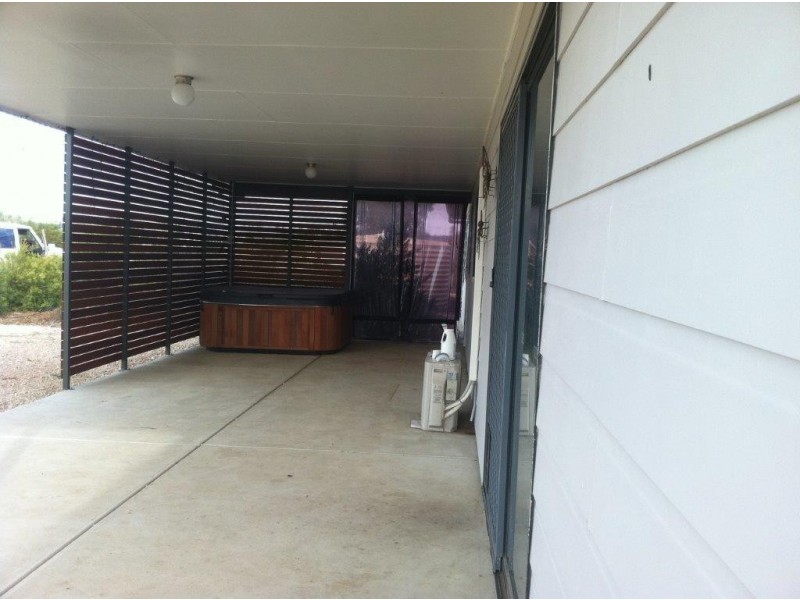 30 Lockaba Drive, Strathalbyn SA 5255