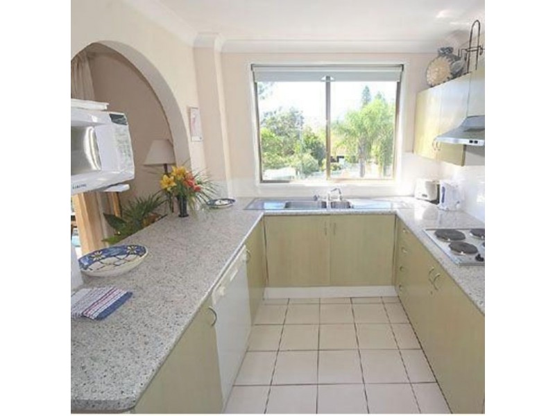 1/35 Old Burleigh Road, Surfers Paradise QLD 4217
