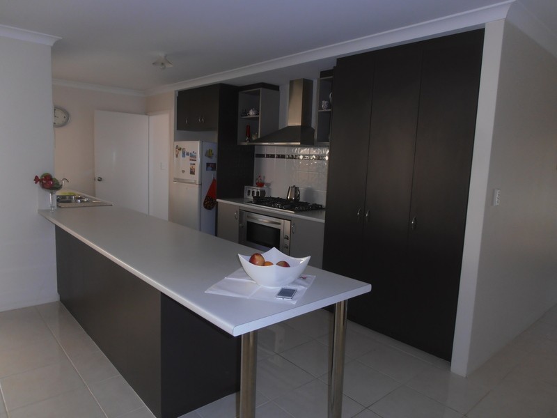 12 Honeydew Trail, Mandurah WA 6210