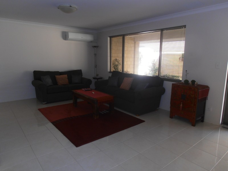 12 Honeydew Trail, Mandurah WA 6210