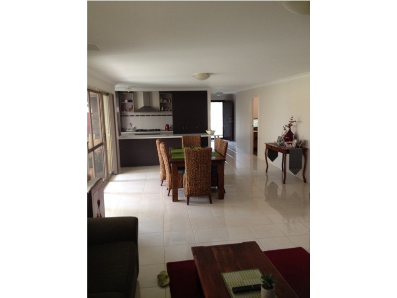 12 Honeydew Trail, Mandurah WA 6210