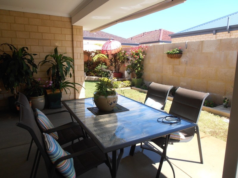 12 Honeydew Trail, Mandurah WA 6210