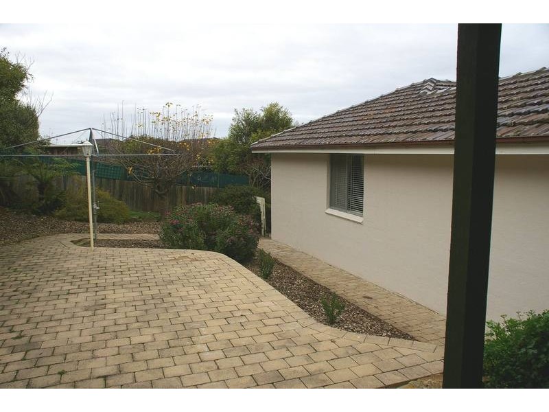 17 Stratton Avenue, Lenah Valley TAS 7008