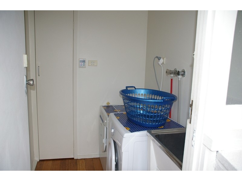 17 Stratton Avenue, Lenah Valley TAS 7008