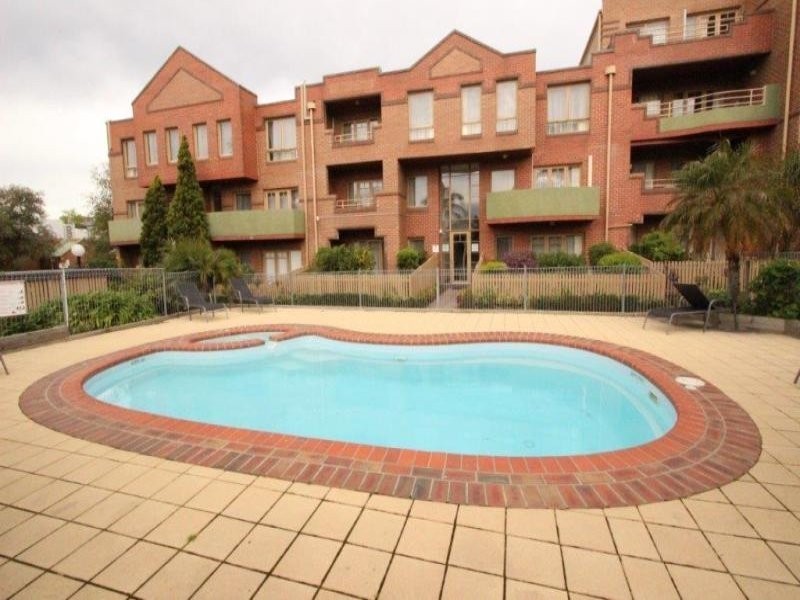 12/8 Royal Lane, Fitzroy VIC 3065