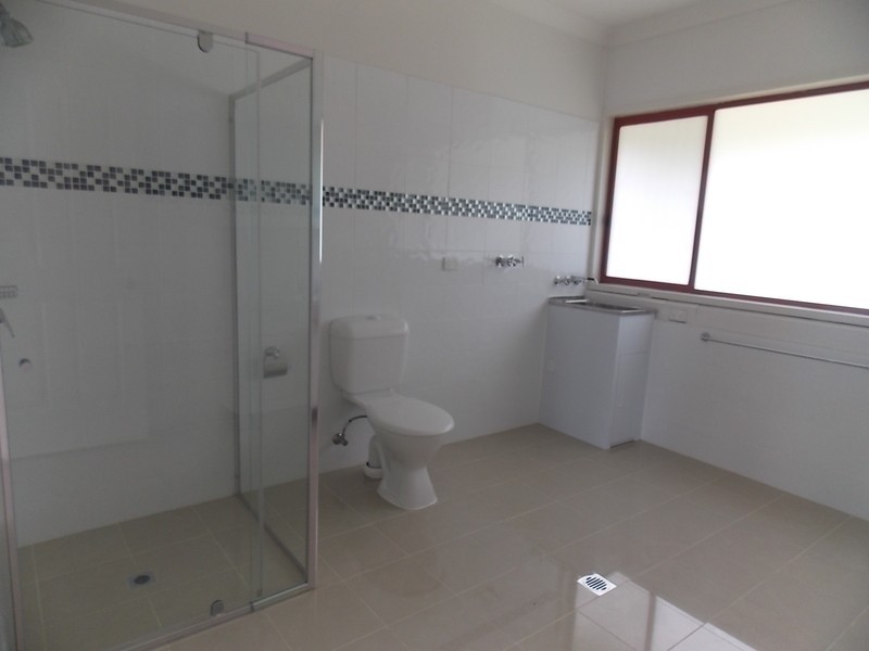 30 Summerland Road, Summerland Point NSW 2259