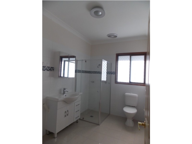 4/30 Summerland Rod, Summerland Point NSW 2259