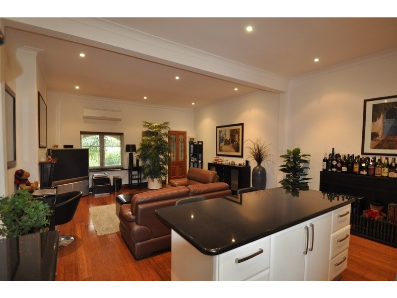 4/36 Blenheim Street, Balaclava VIC 3183