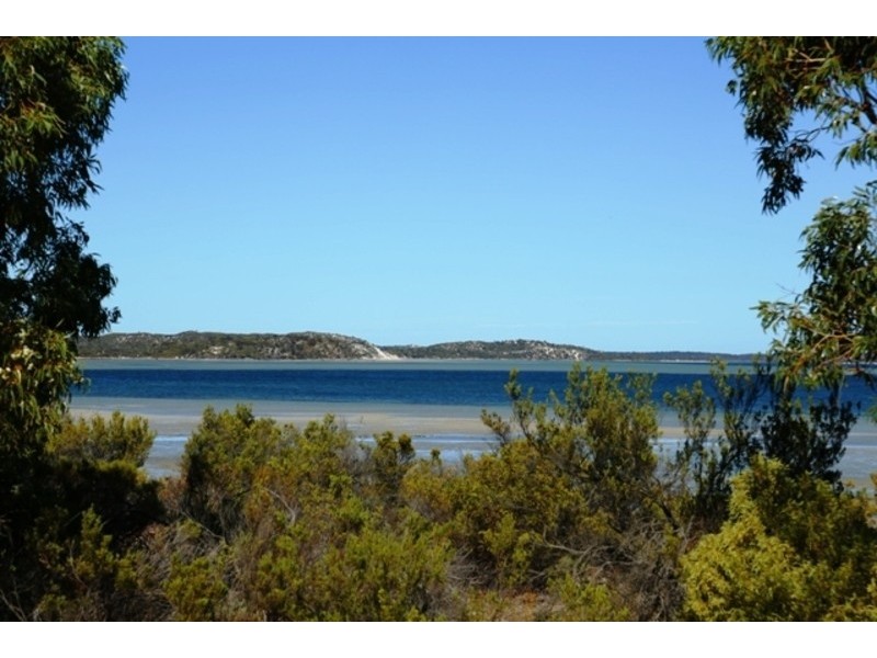 1 Long Beach Road, Coffin Bay SA 5607