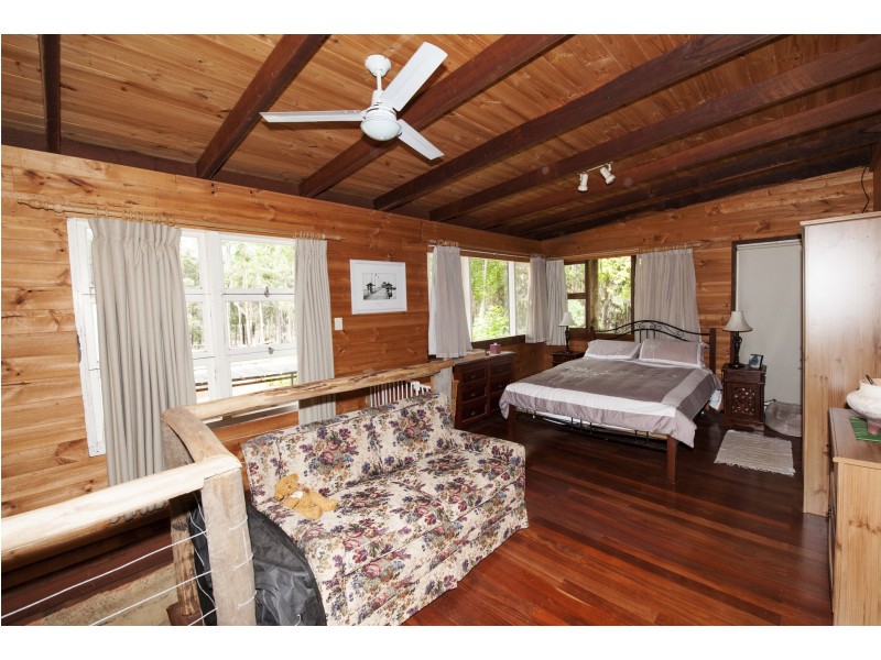 55 Bogadillup Road, Darradup WA 6275