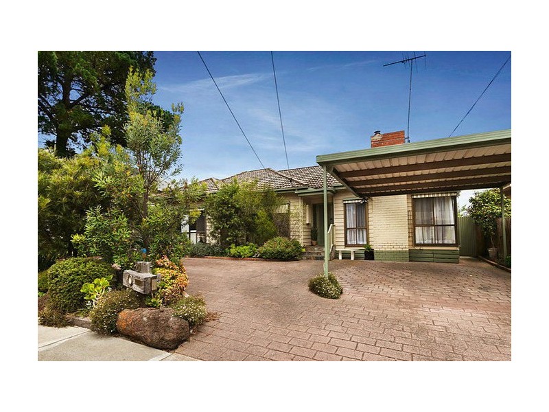 21 Lake Street, Reservoir VIC 3073