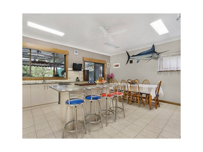 21 Lake Street, Reservoir VIC 3073