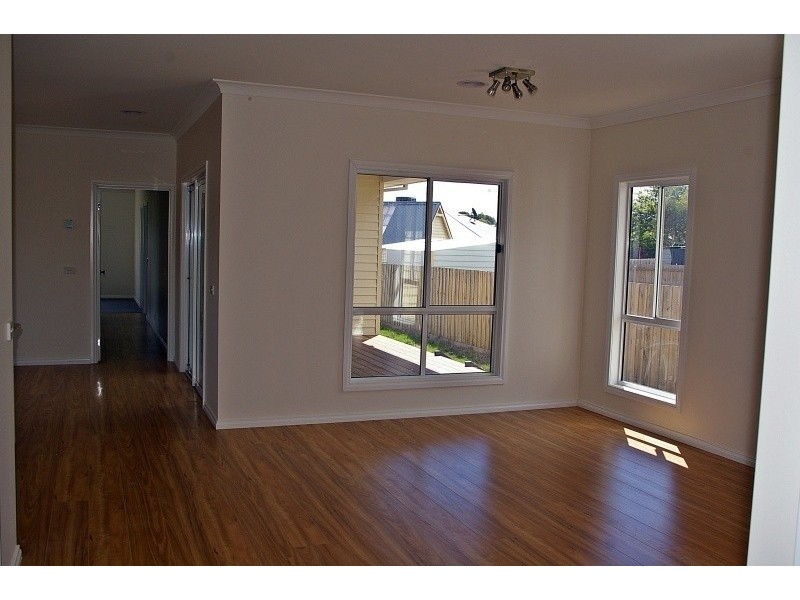 9 Tree Change Way, Woodend VIC 3442