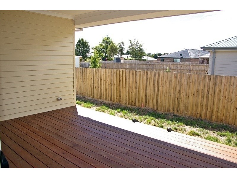 9 Tree Change Way, Woodend VIC 3442