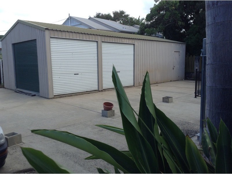 49 Moody Street, Mooroobool QLD 4870