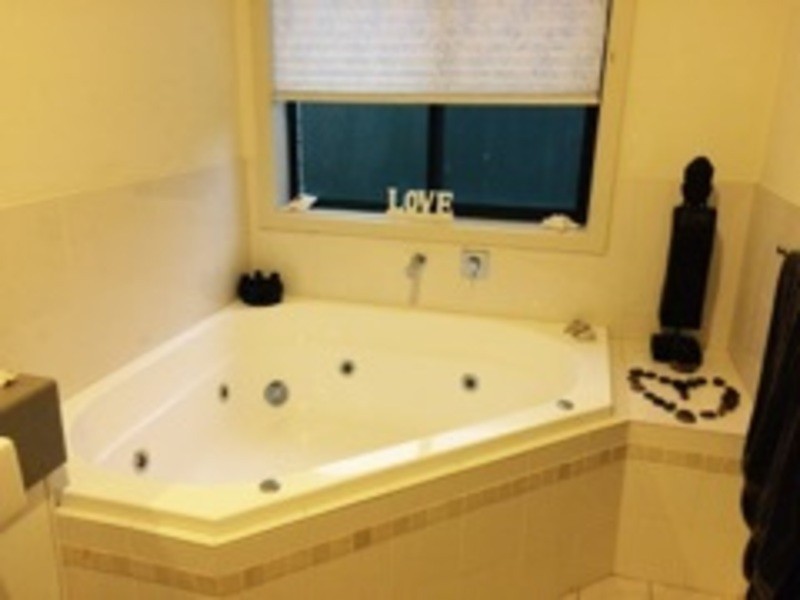21 Addison Road, Hove SA 5048