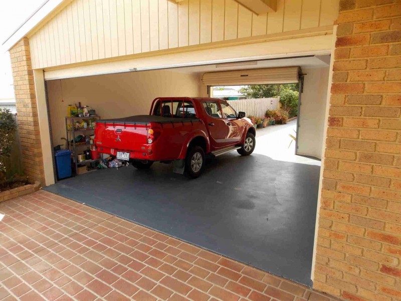 84  Back Beach Road, San Remo VIC 3925