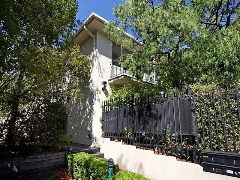 2/15 Hampden, Armadale VIC 3143