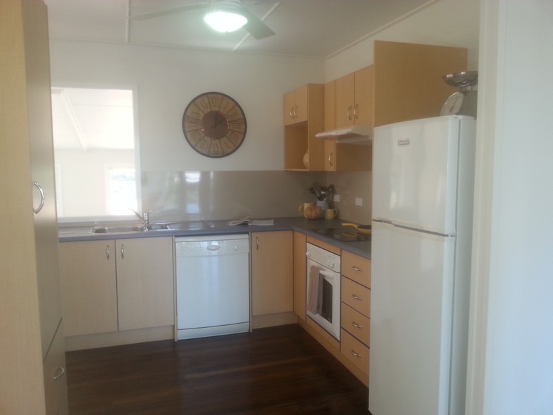 39 Glenmore St, Kallangur QLD 4503