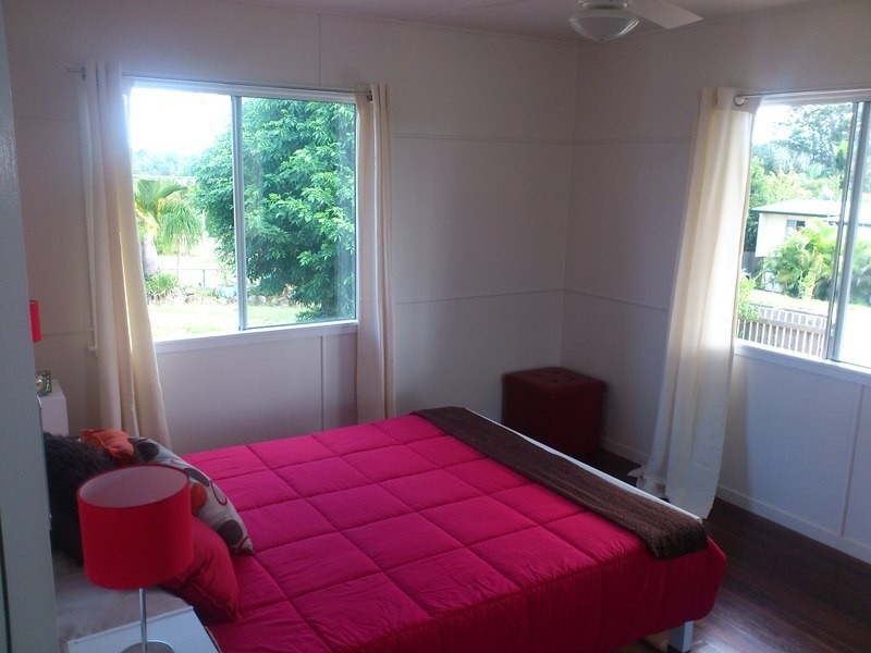 39 Glenmore St, Kallangur QLD 4503