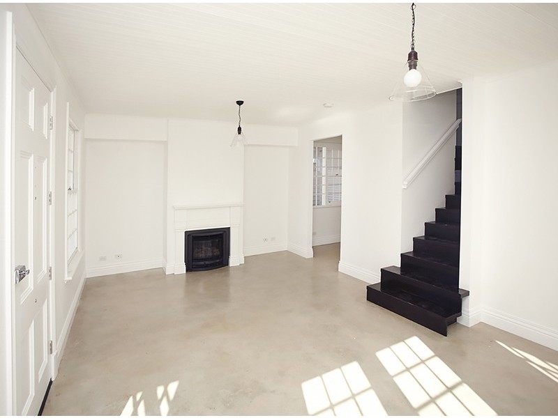 2/106  Crookston Road, Reservoir VIC 3073