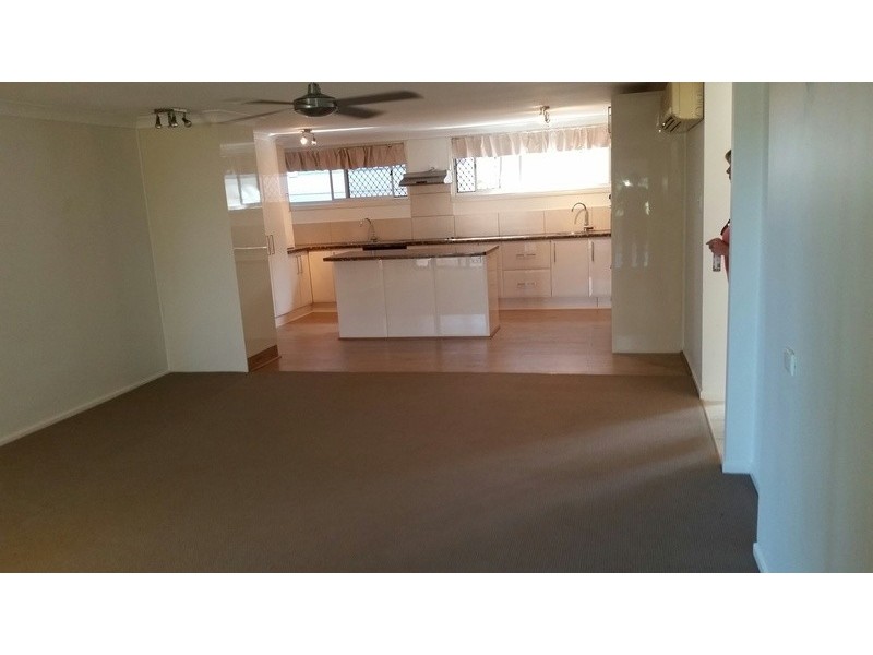 473 Pine Ridge Road, Runaway Bay QLD 4216
