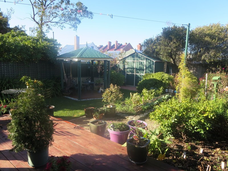 52  Wellington Street, North Hobart TAS 7000