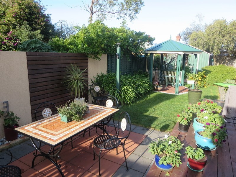 52  Wellington Street, North Hobart TAS 7000