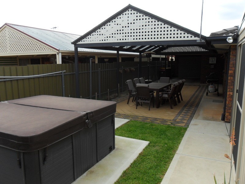 6 Alberta Drive, Burton SA 5110