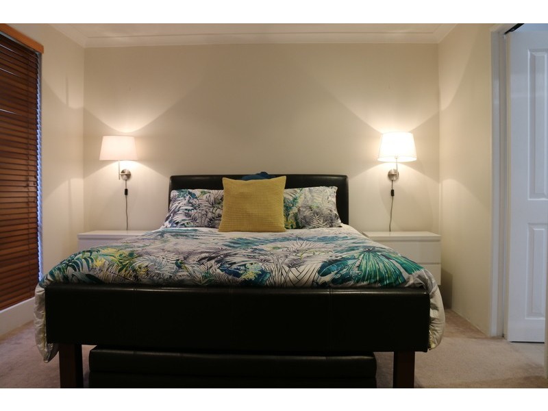 4 Larsson Walk, Clarkson WA 6030