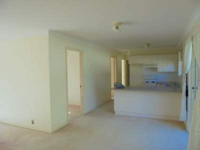 6 Bloodwood Close, Ourimbah NSW 2258