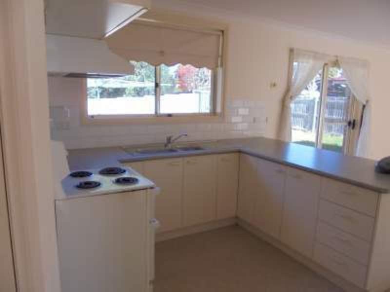 6 Bloodwood Close, Ourimbah NSW 2258