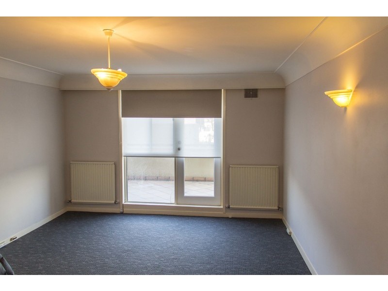 4/145 Canterbury Rd, Toorak VIC 3142