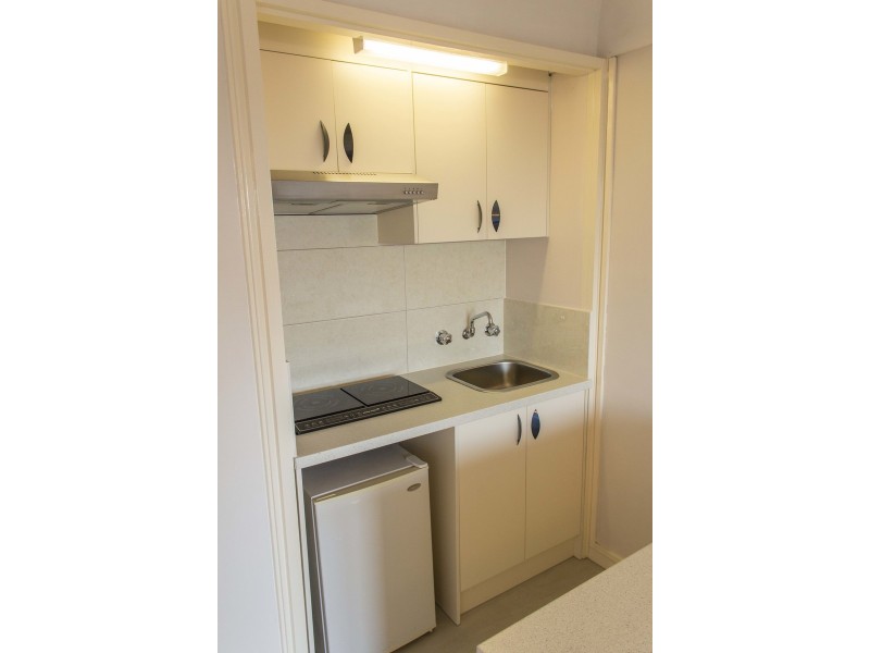 4/145 Canterbury Rd, Toorak VIC 3142