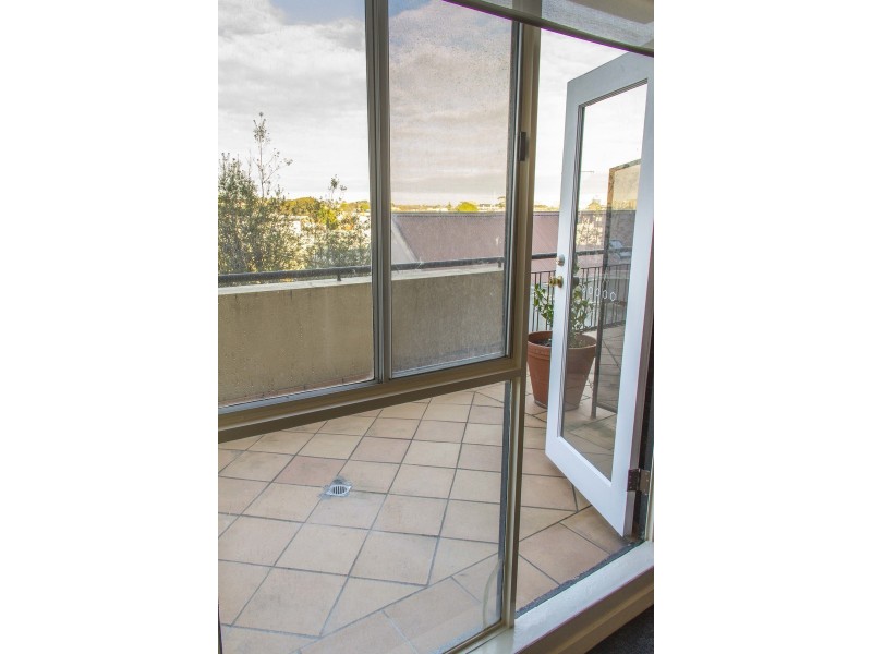 4/145 Canterbury Rd, Toorak VIC 3142