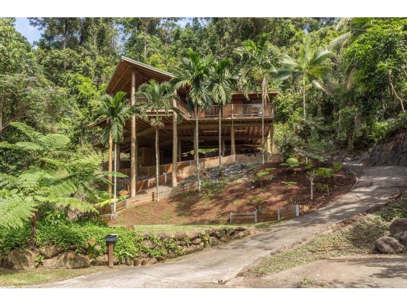 2 Lydia Street, Smithfield QLD 4878