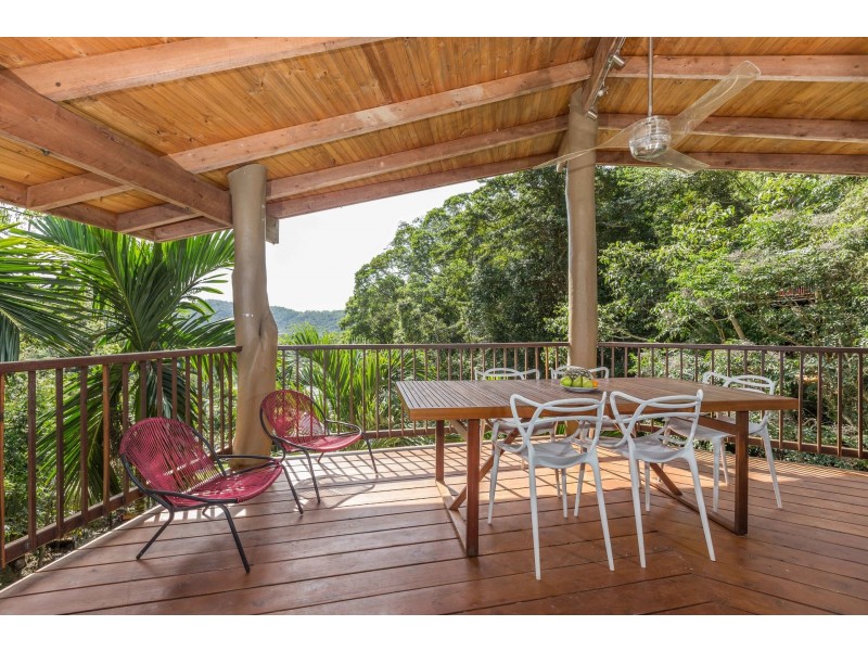 2 Lydia Street, Smithfield QLD 4878