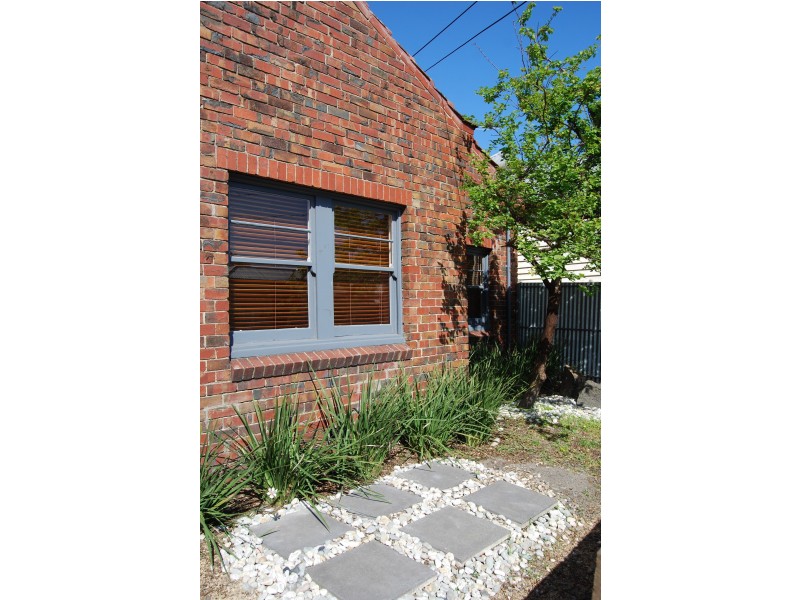 42 Lithgow Street, Abbotsford VIC 3067