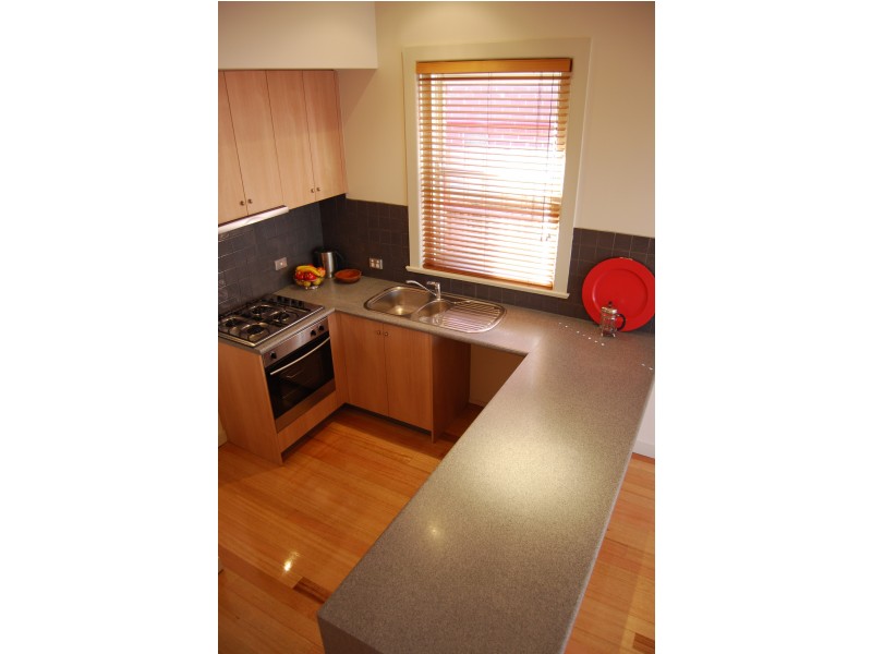 42 Lithgow Street, Abbotsford VIC 3067