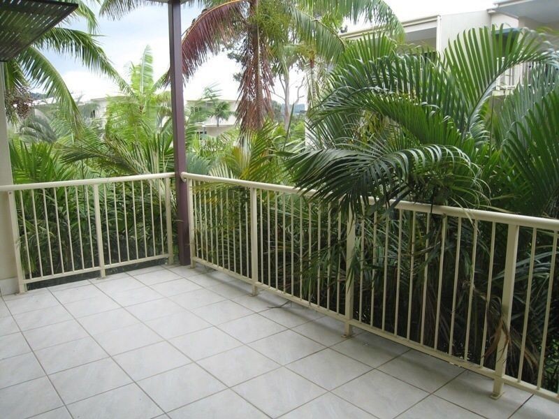 22/21 Shute Harbour Road, Cannonvale QLD 4802