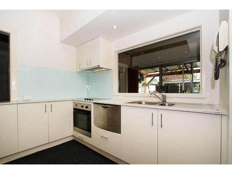 93 Henty, Reservoir VIC 3073