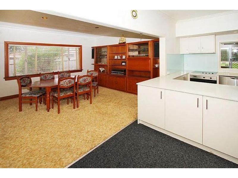 93 Henty, Reservoir VIC 3073