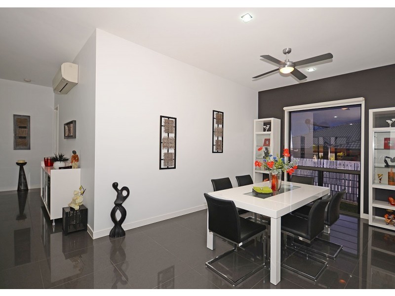 8 Pohlman Court, Scarness QLD 4655