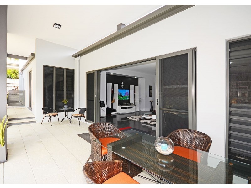 8 Pohlman Court, Scarness QLD 4655