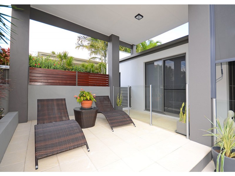 8 Pohlman Court, Scarness QLD 4655