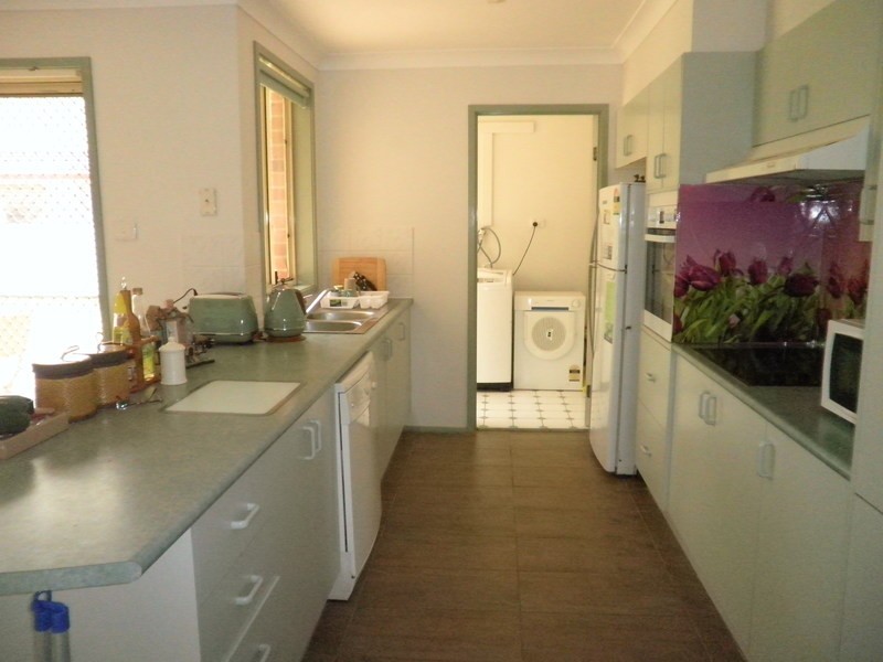 77 Coconut Drive, North Nowra NSW 2541