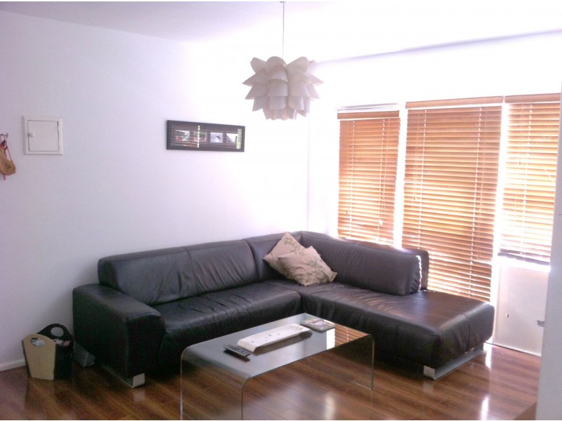 4/65 Tennyson Street, Elwood VIC 3184