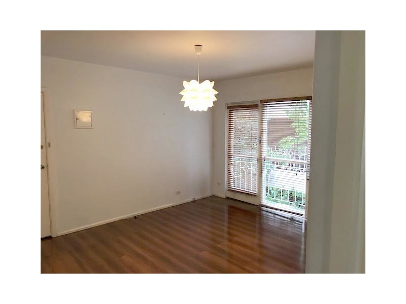 4/65 Tennyson Street, Elwood VIC 3184